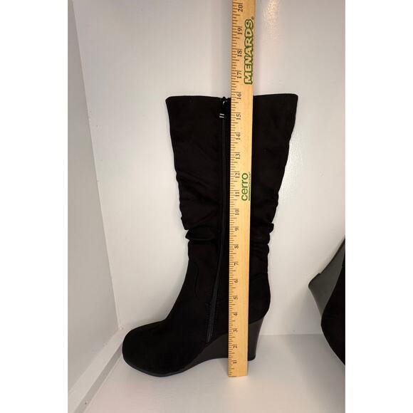 JOURNEE COLLECTION -Haze Black Slouch Wedge Boots Women’s Size 9 New in Box - Picture 7 of 9